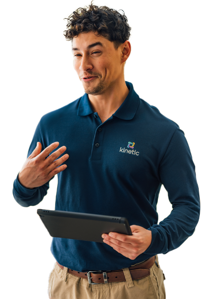 kinetic-representative-with-tablet-wearing-kinetic-shirt
